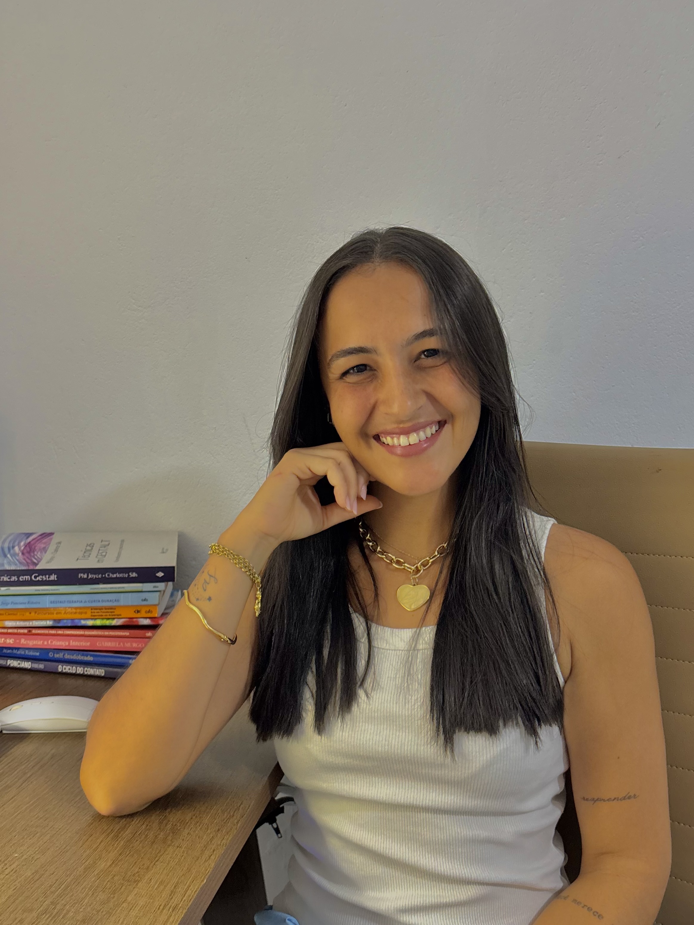 Quellen Izabel De Almeida
